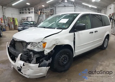2008 Chrysler Town & Country Lx from USA, damaged, VIN 2A8HR44HX8R618081